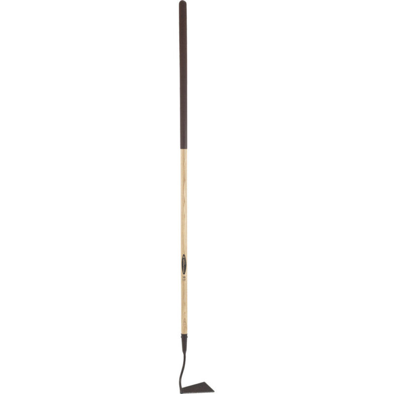 Kumach Garden Angled Hoe – Rust-Resistant Head with Soft Grip Handle